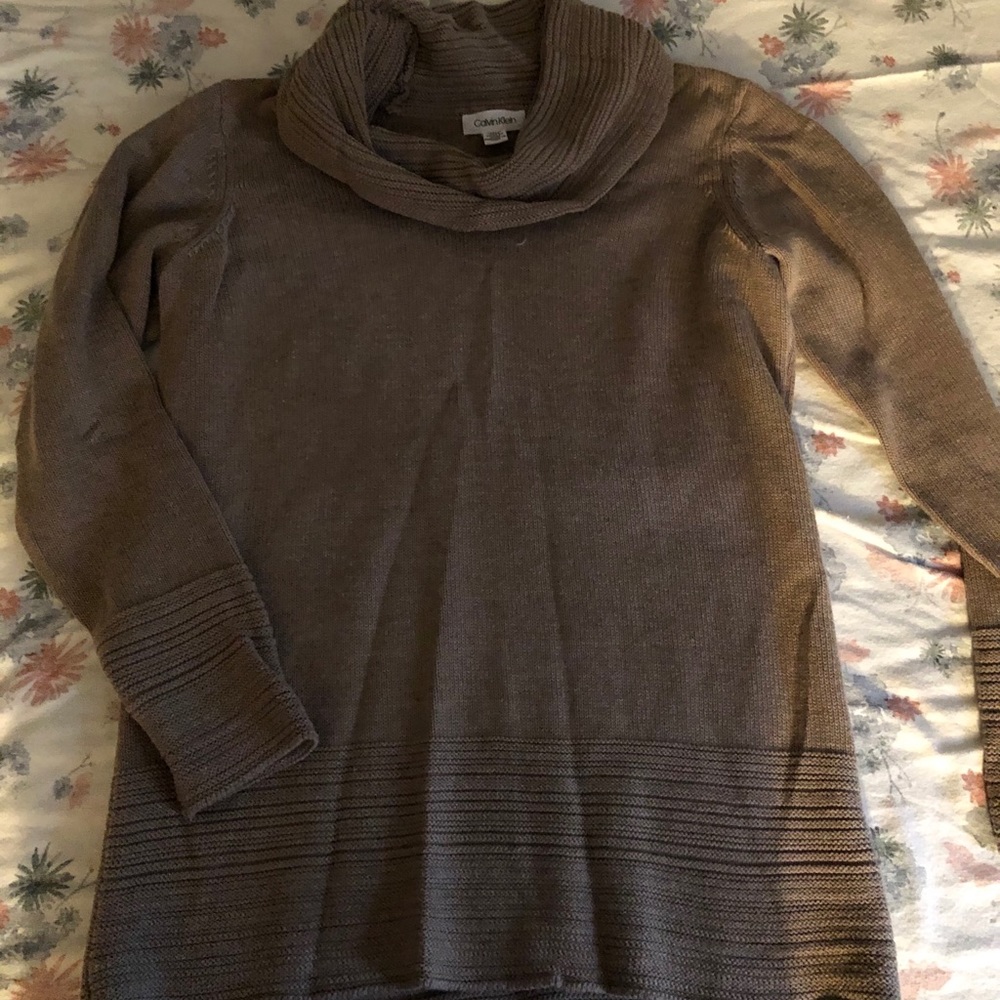 Calvin Klein Sweater